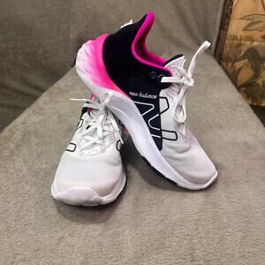 New Balance Fresh Foam Roav Running Shoes White Pink Black Womens 7.5